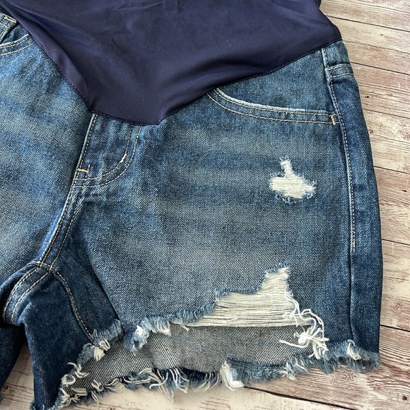 Pinkblush Dark Wash Heavily Distressed Raw Hem Full Panel Maternity Jean Shorts - Picture 5 of 11